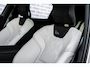 Polestar 3 Long Range Dual Motor AWD 111 kWh | Pilot | Plus | Bowers & Wilkins | Luchtvering | Head-up Display | 1.3 Megapixel HD LED Koplampen | Nappaleder | Stoelventilatie | Panoramadak | 360 Graden Camera | Head-up Display | Keyless Entry | Elektrische Achterklep | Elektrisch Verstelbare Voorstoelen en Stuurkolom | Stoelverwarming voor en achter | Cruise Control Adaptief | BLIS | Navigatie