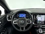 Volvo V60 T8 Plug-in hybrid AWD Plus Dark | 360° camera | Harman Kardon | Stoel- en stuurverwarming | Trekhaak