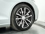 Volvo V60 T8 Plug-in hybrid AWD Plus Dark | 360° camera | Harman Kardon | Stoel- en stuurverwarming | Trekhaak