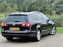 Volkswagen Passat Variant 1.4 TSI Highline - Deep Black Pearlescent - Luxe & Ruim - Cruise/Clima - Keurig