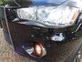 Mitsubishi Outlander 2.0 Instyle Automaat Leer Schuif/kanteldak Ecc CruisecontrolTrekhaak Xenon Keyless Entry Pdc Stoelverwarming 18" Lm Velgen