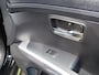 Mitsubishi Outlander 2.0 Instyle Automaat Leer Schuif/kanteldak Ecc CruisecontrolTrekhaak Xenon Keyless Entry Pdc Stoelverwarming 18" Lm Velgen