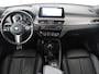 BMW X2 xDrive25e High Executive | Pano-Dak | Stoelverwarming | LED | Navigatie |