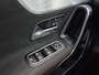 Mercedes-Benz CLA 180 AMG Line | Panoramadak | Sfeerverlichting | Carplay |