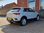 Volkswagen T-Roc 1.5 TSI Sport | 1E EIGENAAR | TREKHAAK | CAMERA | NAVI | NETJES |
