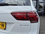 Volkswagen Tiguan 1.4 TSI eHybrid R-Line Business+ | Panoramadak | Leder | 360º Camera | Stoelverwarming |