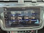 Volkswagen Tiguan 1.4 TSI eHybrid R-Line Business+ | Panoramadak | Leder | 360º Camera | Stoelverwarming |