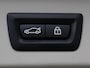 BMW X3 xDrive20i | Trekhaak | Panoramadak | Adaptive cruise | Half Leder | Head-up | Camera | Sfeerverlichting | Climate control | Stoelverwarming | Full LED |