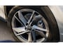 Volkswagen T-Roc 1.5 eTsi Life First Edition 116 PK Automaat | Nieuwe T-Roc | Apple Carplay draadloos | Camera | Stoelverwarming | Android Auto draadloos | 17" Lichtmetalen velgen | Stuurverwarming |  LED koplampen | Ruiten getint | Adaptieve cruise control | Climate control | Lane assist |