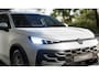 Volkswagen T-Roc 1.5 eTsi Life First Edition 116 PK Automaat | Nieuwe T-Roc | Apple Carplay draadloos | Camera | Stoelverwarming | Android Auto draadloos | 17" Lichtmetalen velgen | Stuurverwarming |  LED koplampen | Ruiten getint | Adaptieve cruise control | Climate control | Lane assist |