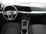 Volkswagen Golf Variant 1.0 TSI Golf | Adaptive cruise | Bluetooth | Virtueel dashboard | Climate control | Park assist | Trekhaak | 17" velgen