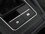 Volkswagen Golf Variant 1.0 TSI Golf | Adaptive cruise | Bluetooth | Virtueel dashboard | Climate control | Park assist | Trekhaak | 17" velgen