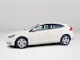 Volvo V40 2.0 T2 Nordic | Park assist | Airco | Cruise control