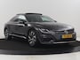 Volkswagen Arteon 1.5 TSI Business R | Panoramadak | Leder/alcantara | Stoelverwarming | Adaptive cruise | Carplay | Sfeerverlichting | Camera | Park assist | Trekhaak