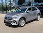 Volkswagen T-Roc 1.5 TSI 150pk DSG R-Line | Camera | Keyless | Elek. Achterklep | Dode hoek | Rijklaar incl. 1 jaar Bovag garantie
