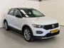 Volkswagen T-Roc 1.5 TSI Sport / Automaat / Stoelverwarming / Clima