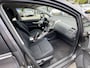 Toyota Auris 1.6-16V SOL NL-AUTO 1E-EIG DEALER ONDERHOUDEN! TREKHAAK 1300KG TREKGEW CRUISE CLIMA