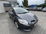 Toyota Auris 1.6-16V SOL NL-AUTO 1E-EIG DEALER ONDERHOUDEN! TREKHAAK 1300KG TREKGEW CRUISE CLIMA