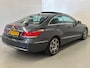 Mercedes-Benz E-klasse Coupé 200 / Pano / Camera / Stoelverwarming