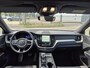 Volvo XC60 2.0 T6 Plug-in hybrid AWD Ultimate Dark 22Inch/Head-Up/HarmanKardon/ACC/BLIS etc.