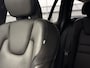 Volvo V60 2.0 T5 Automaat Momentum | Lederen bekleding | Sensus full map navigatie | Stoelverwarming | Volvo On Call met app | Getint glas achter | 18 inch lichtmetalen velgen met all-season banden | Apple CarPlay/Android Auto | Exterieur Styling Kit met dubbele uitlaat
