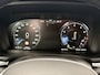 Volvo V60 2.0 T5 Automaat Momentum | Lederen bekleding | Sensus full map navigatie | Stoelverwarming | Volvo On Call met app | Getint glas achter | 18 inch lichtmetalen velgen met all-season banden | Apple CarPlay/Android Auto | Exterieur Styling Kit met dubbele uitlaat