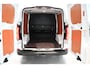 Ford E-Transit Custom 320 L2H1 Trend 65 kWh Dubbel Cabine | €5.000 Korting | 0,99% Financial Lease | Trekhaak | 6 Zitplaatsen | Betonplex Laadvloer | NIEUW UIT VOORRAAD
