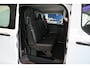 Ford E-Transit Custom 320 L2H1 Trend 65 kWh Dubbel Cabine | €5.000 Korting | 0,99% Financial Lease | Trekhaak | 6 Zitplaatsen | Betonplex Laadvloer | NIEUW UIT VOORRAAD