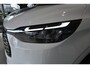 Ford E-Transit Custom 320 L2H1 Trend 65 kWh Dubbel Cabine | €5.000 Korting | 0,99% Financial Lease | Trekhaak | 6 Zitplaatsen | Betonplex Laadvloer | NIEUW UIT VOORRAAD