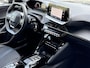 Peugeot 2008 1.2 PureTech Automaat Allure Pack - Carplay | Nav | PDC | Stoelverw. | Trekhaak