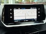 Peugeot 2008 1.2 PureTech Automaat Allure Pack - Carplay | Nav | PDC | Stoelverw. | Trekhaak