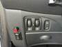 Renault Twingo 1.2-16V Handgas+rem / invalide aangepast