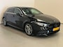 Mercedes-Benz A-klasse 200 / AMG / Widescreen / Stoelverwarming