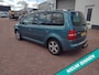 Volkswagen Touran 2.0-16V FSI Highline MOOIE AUTO BEL 0619590613 5 DRS AIRCO