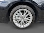Toyota Camry 2.5 Hybrid Premium LM VELGEN | LEDER | STOELVERWARMING | CRUISE | NAVI