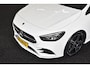 Mercedes-Benz B-klasse 180 Business Solution AMG Trekhaak Panoramadak CarPlay 1e eig. LED Virtual Nwe APK