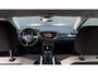 Volkswagen T-Roc | Achteruitrijcamera standaard | Cruisecontrol adaptief | Lichtmetalen velgen 18"