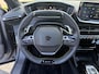 Peugeot 2008 1.2 Turbo 130 PK GT Automaat | Trekhaak 1200 KG| Panoramadak | All Season banden | Lichtmetaal | Full LED Verlichting | Navigatie | Digitaal Dashboard |360 Graden HD Camera | Keyless Entry | Climate Control | Cruise Control | Zwart Dak | Lichtmetalen Velgen |