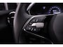 Skoda Fabia 1.0 TSI Selection 95pk, Cruise control, Parkeersensoren achter, Airco, LED koplampen, App-connect, DAB-radio, Bluetooth
