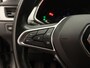 Renault Captur TCe 100 Intens | Apple carplay & Android auto | Climate control | Cruise control | Parkeersensoren achter | Lichtmetalen velgen |