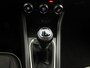 Renault Captur TCe 100 Intens | Apple carplay & Android auto | Climate control | Cruise control | Parkeersensoren achter | Lichtmetalen velgen |