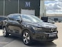 Volvo XC40 Recharge Plus SOH 92%| PILOT ASSIST ACC| ELEKTRISCHE ACHTERKLEP| DODE HOEK SENSOR |WARMTEPOMP| STOEL + STUURVERWARMING| ACHTERUITRIJCAMERA| RIJKLAAPRIJS INCL. 12 MND BOVAG GARANTIE|