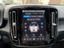 Volvo XC40 Recharge Plus SOH 92%| PILOT ASSIST ACC| ELEKTRISCHE ACHTERKLEP| DODE HOEK SENSOR |WARMTEPOMP| STOEL + STUURVERWARMING| ACHTERUITRIJCAMERA| RIJKLAAPRIJS INCL. 12 MND BOVAG GARANTIE|