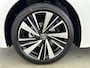 Toyota Corolla Touring Sports Hybrid 140 Dynamic | Apple Carplay & Android Auto | Parkeercamera | Onderweg-naar-dealer*
