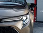 Toyota Corolla Touring Sports 1.8 Hybrid Business Plus | Trekhaak | Camera | Bi-Tone | Head-Up Display | LED Koplampen | Lichtmetalen Velgen | Climate Control | Elektrische Achterklep |