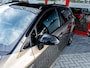 Toyota Corolla Touring Sports 1.8 Hybrid Business Plus | Trekhaak | Camera | Bi-Tone | Head-Up Display | LED Koplampen | Lichtmetalen Velgen | Climate Control | Elektrische Achterklep |