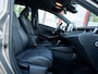Toyota Corolla Touring Sports 1.8 Hybrid Business Plus | Trekhaak | Camera | Bi-Tone | Head-Up Display | LED Koplampen | Lichtmetalen Velgen | Climate Control | Elektrische Achterklep |