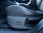 Toyota Corolla Touring Sports 1.8 Hybrid Business Plus | Trekhaak | Camera | Bi-Tone | Head-Up Display | LED Koplampen | Lichtmetalen Velgen | Climate Control | Elektrische Achterklep |