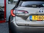 Toyota Corolla Touring Sports 1.8 Hybrid Business Plus | Trekhaak | Camera | Bi-Tone | Head-Up Display | LED Koplampen | Lichtmetalen Velgen | Climate Control | Elektrische Achterklep |