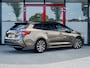 Toyota Corolla Touring Sports 1.8 Hybrid Business Plus | Trekhaak | Camera | Bi-Tone | Head-Up Display | LED Koplampen | Lichtmetalen Velgen | Climate Control | Elektrische Achterklep |